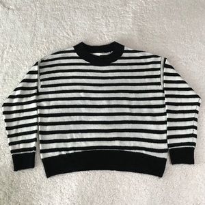 Women H&M black and white striped Sweater